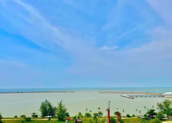 Kira Drawbridge Homestay With Pool Wifi Netflix Near Ktcc Mall